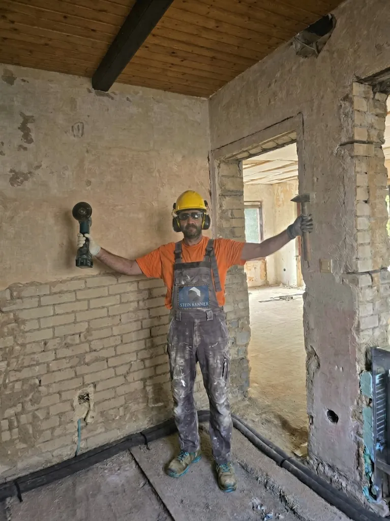 Ünal Kuzpinar - STEIN HAMMER Erd-Raumgestaltung